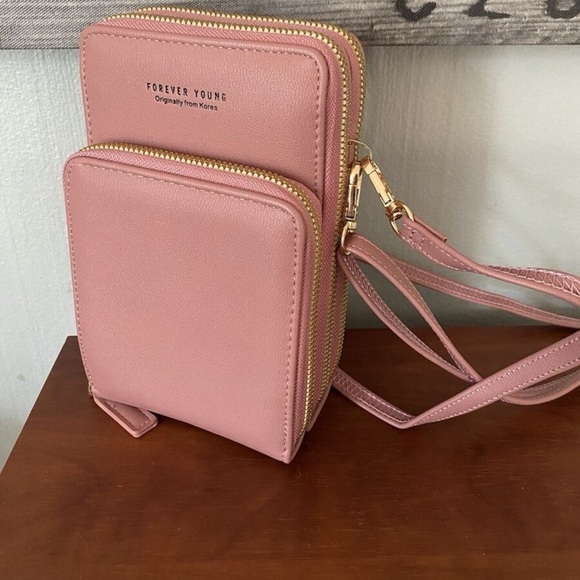 Forever Young Handbags - FOREVER YOUNG originally from Korea